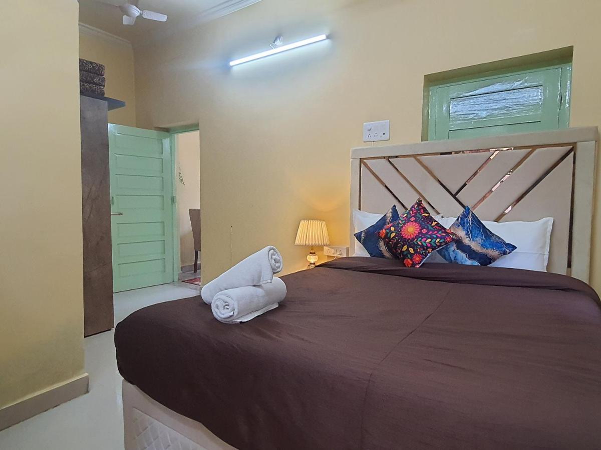 Osi Apartments Khar West Mumbai Bagian luar foto