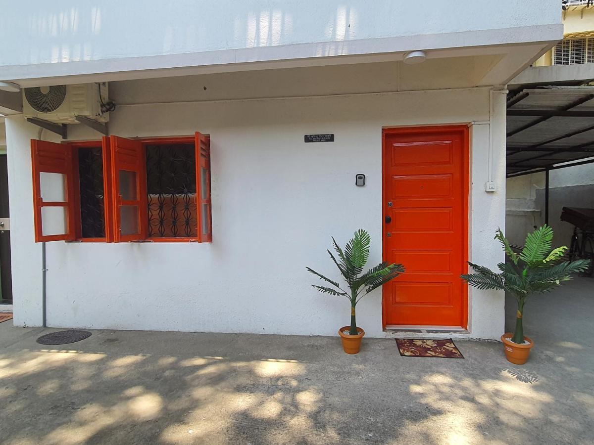 Osi Apartments Khar West Mumbai Bagian luar foto